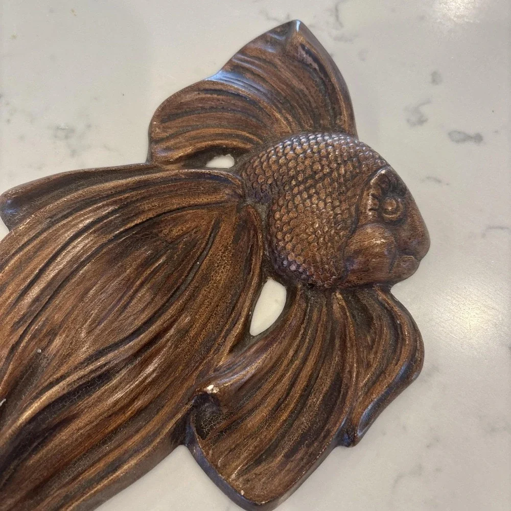 VTG Chalkware Kitschy Mrs. Fish Eyelashes Ceramic 1950S‎ Wall Art MCM Betta Fish